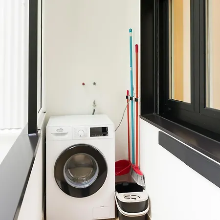 Loft America 32 Apartment
